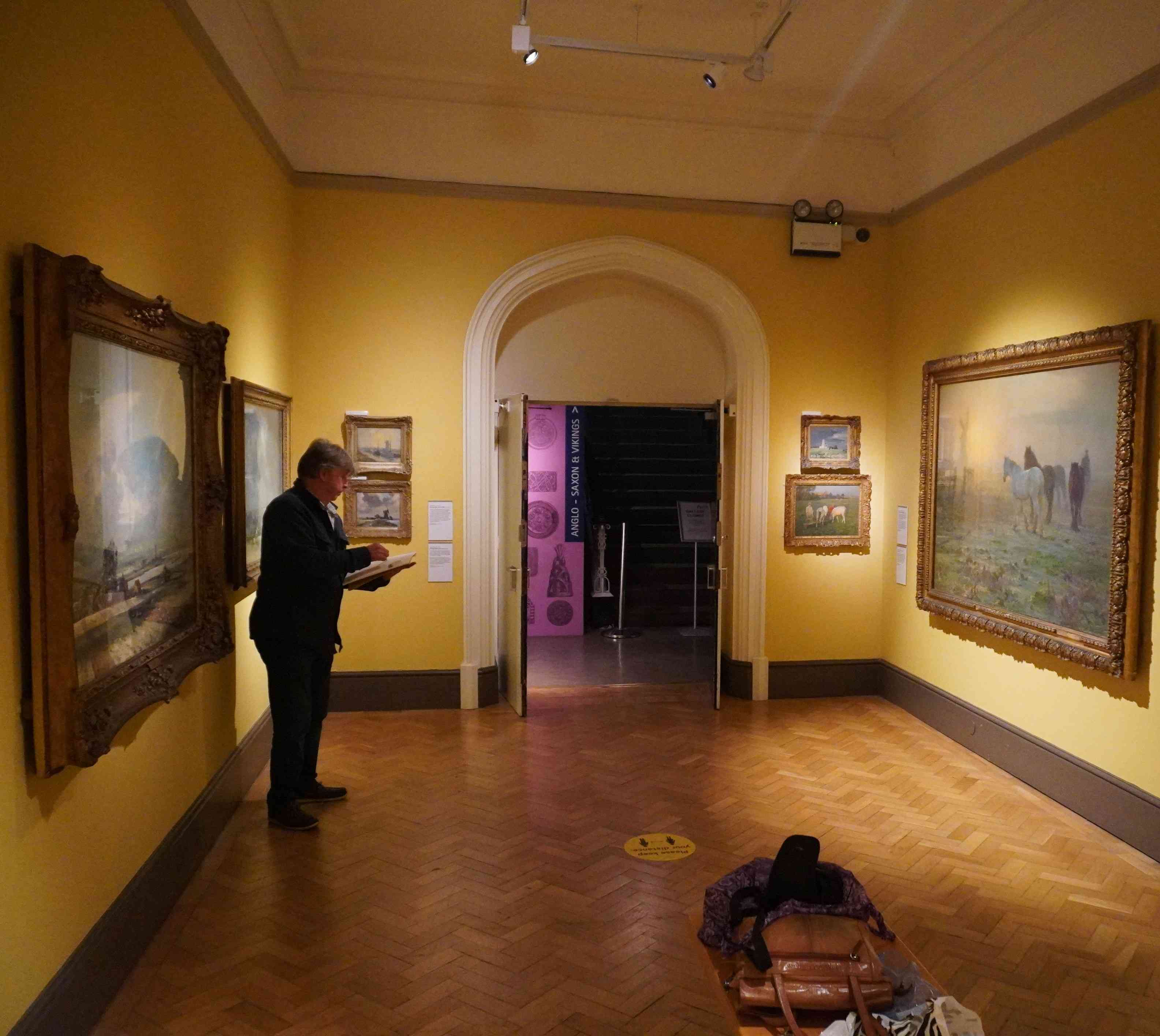 Richard drawing at Norwich Art Musem and Castle - Diploma and Award course Visit